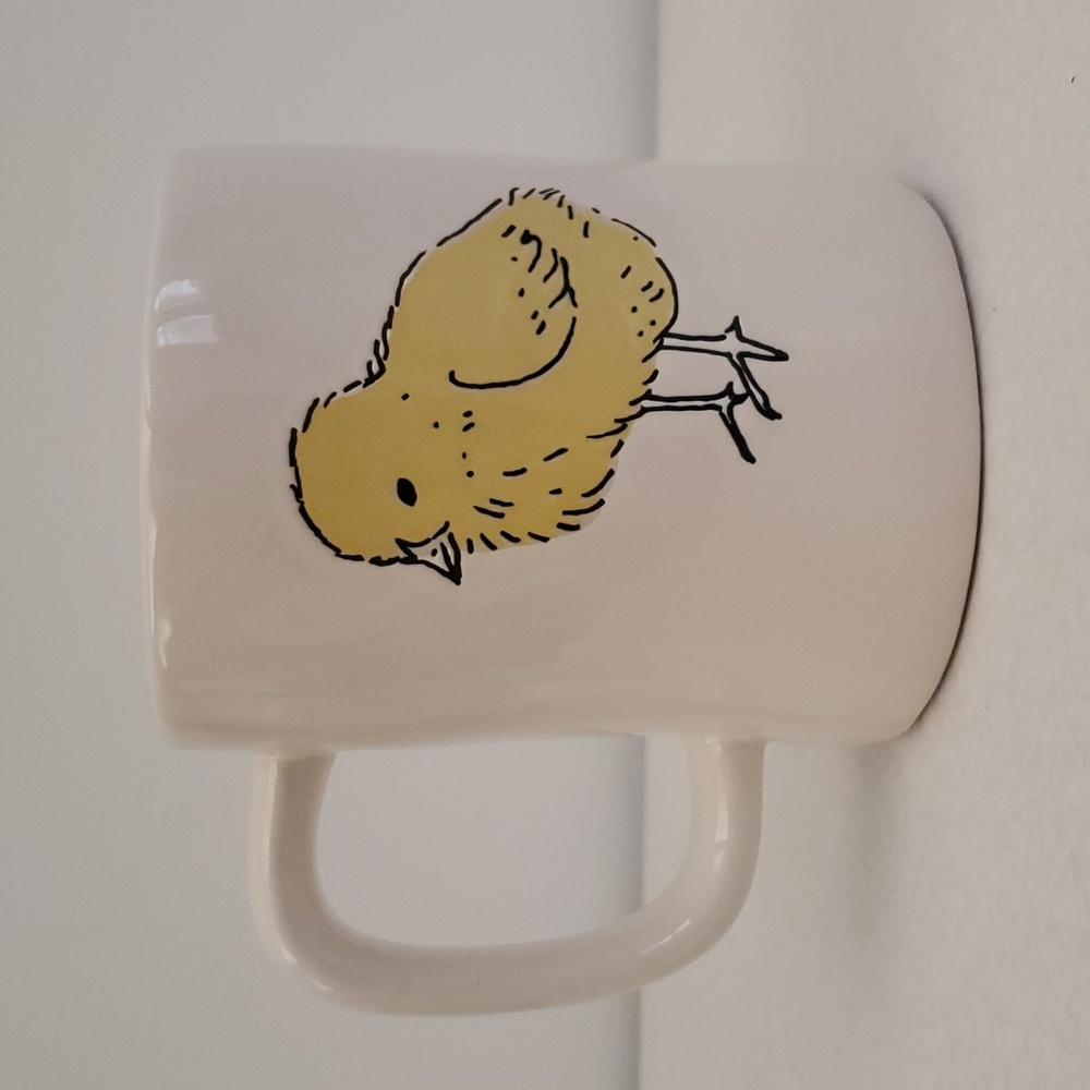 Rae Dunn Cute Chick Mug Artisan Collection Magenta 181 with Yellow Baby Chick